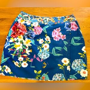 Johnny Was Swim Skirt, size M, excellent condition